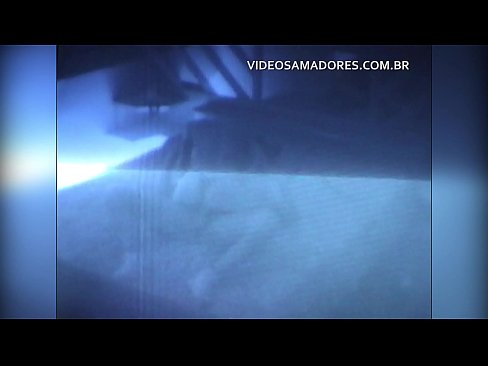 ❤️ U maritu filma a moglia chì scopa un vicinu è scopre chì hè un cornu ☑ Porno à porn co.vegasservice.ru